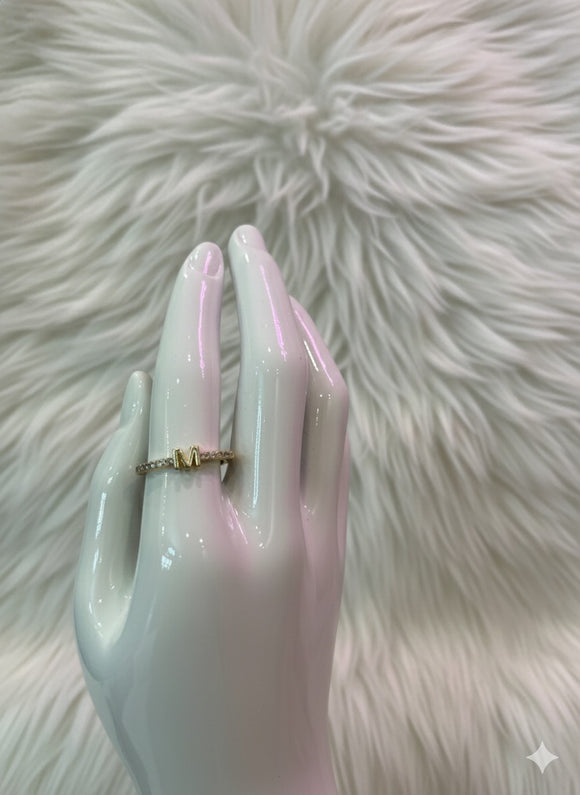 “M” gold ring