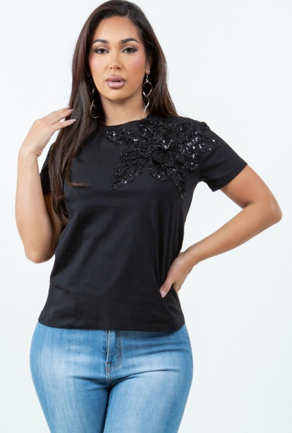 Cleo Flower Tee Black